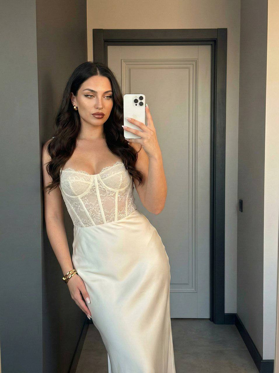 Ivory Lace Grace