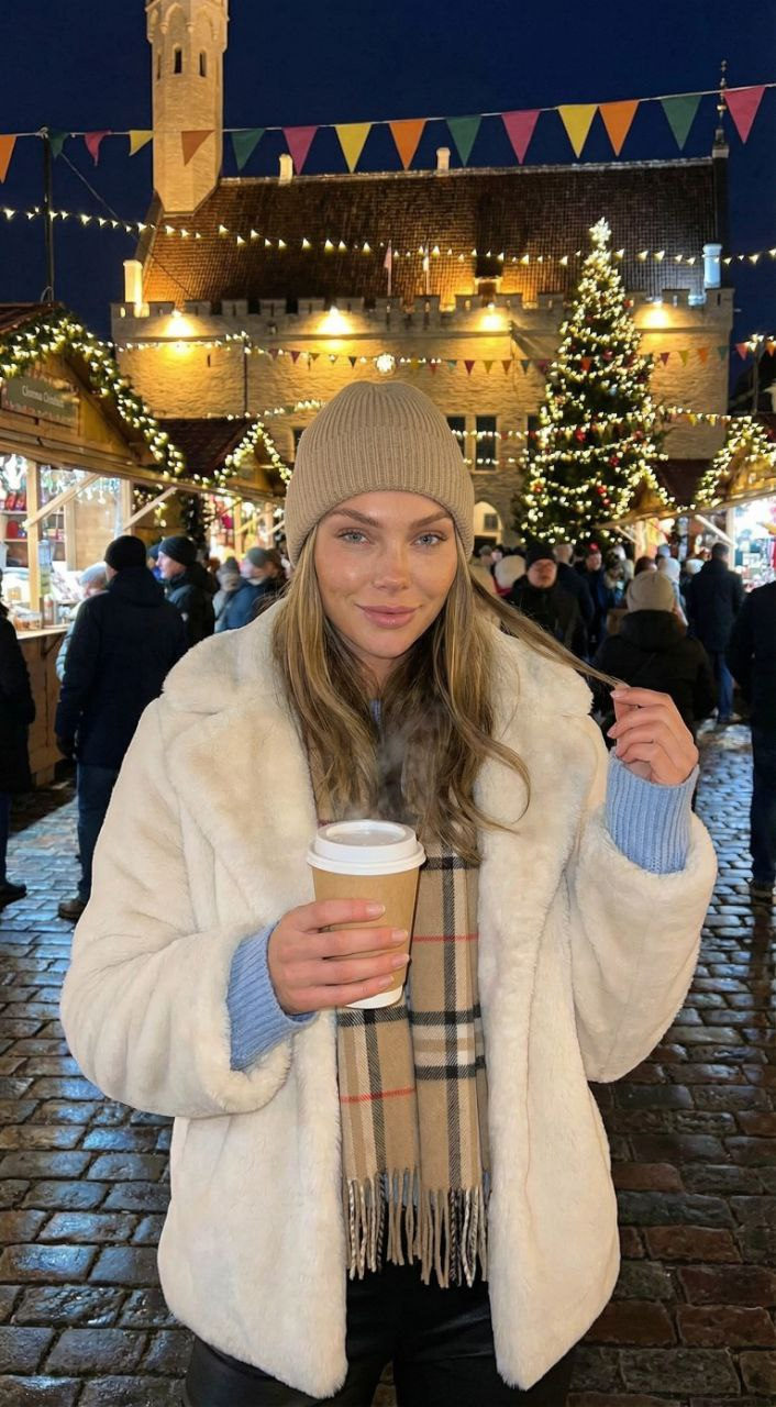 festive outdoor