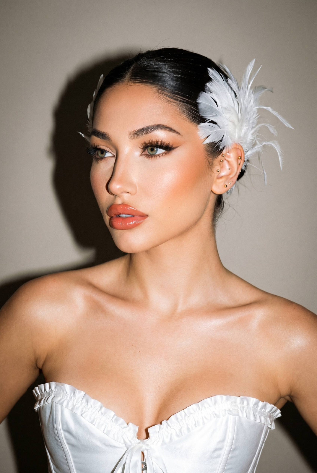 Retro Swan Elegance