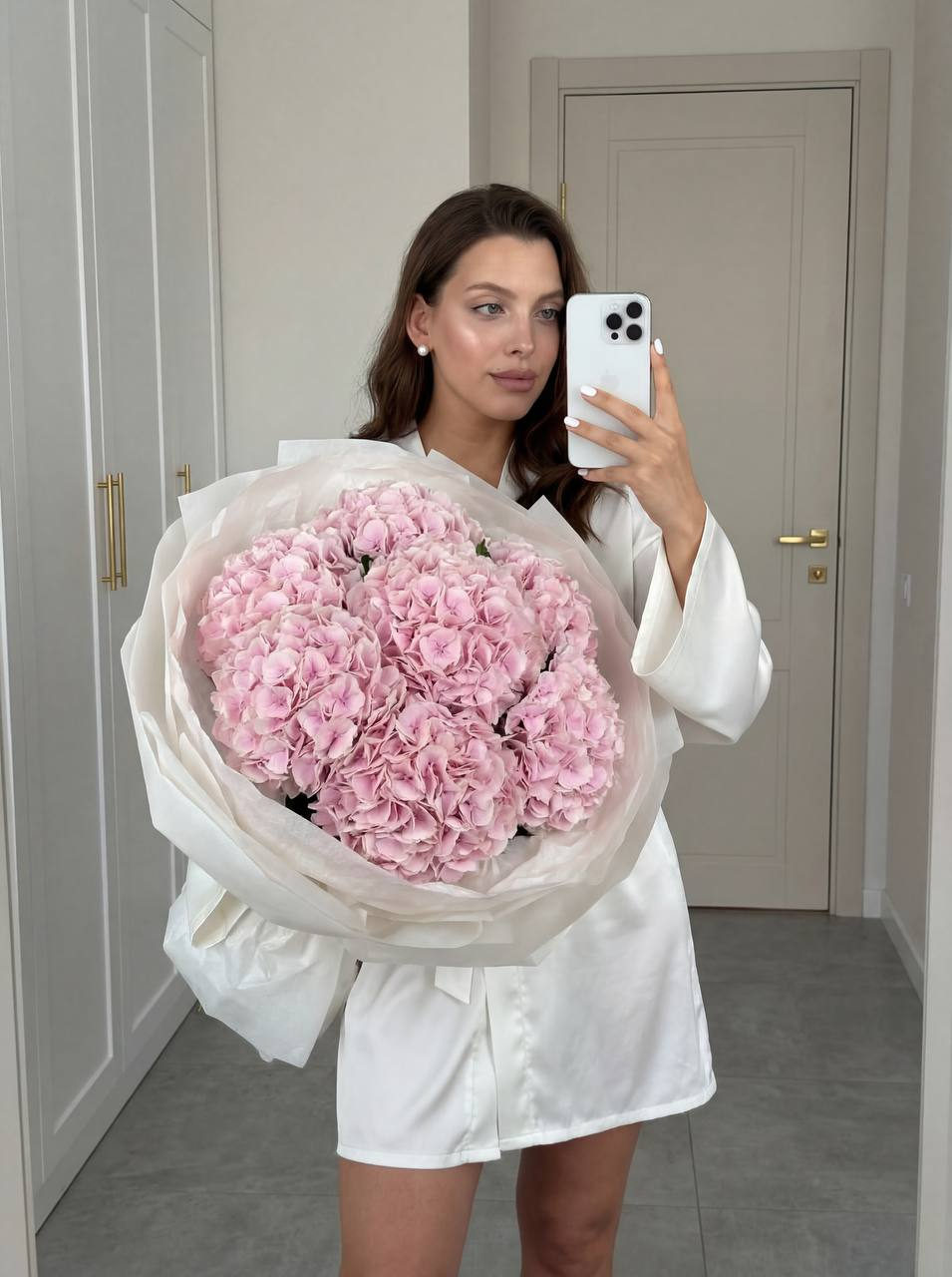 Pink Hydrangea Mirror Selfie