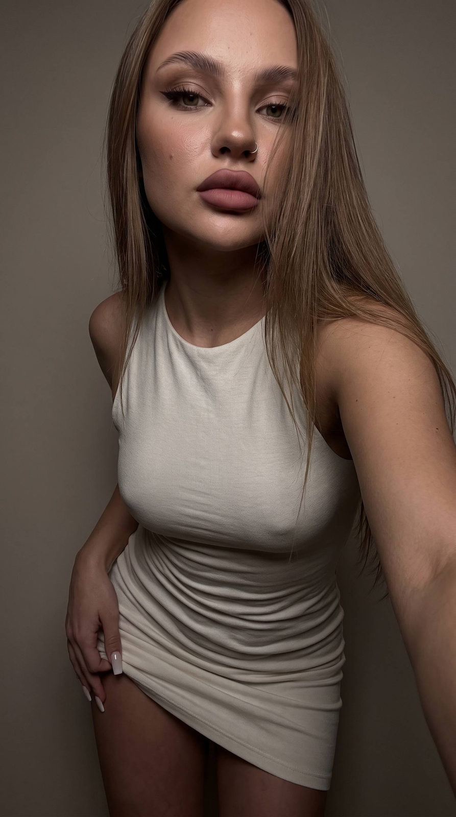 Minimalist Milk Dress Selfie