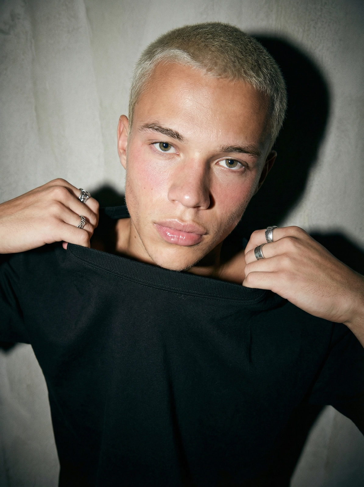 Ribbed Collar T-Shirt