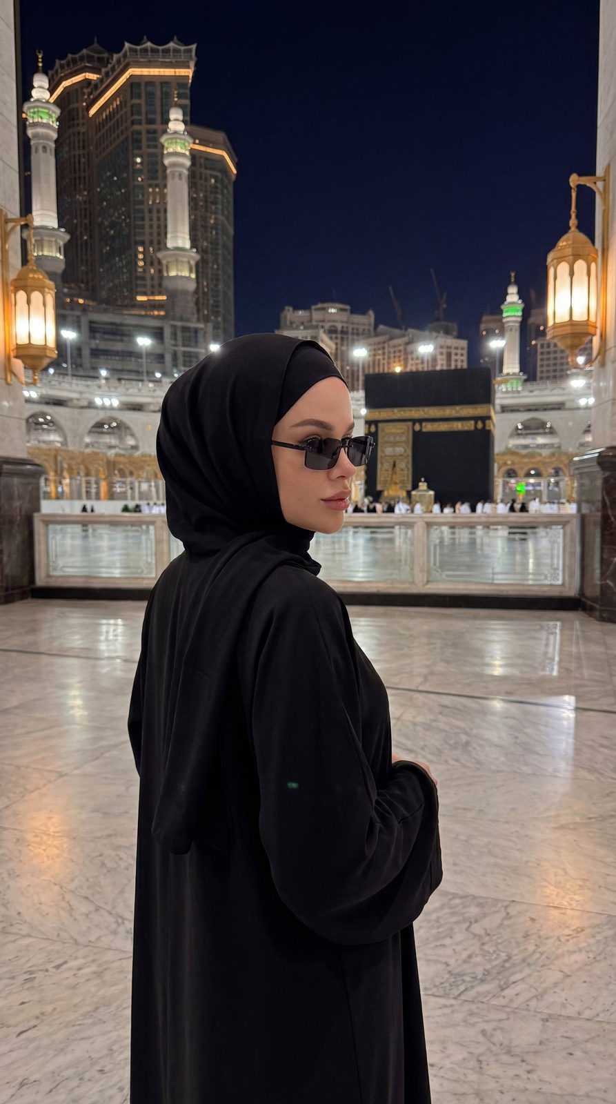 Night Mecca Abaya Reverie