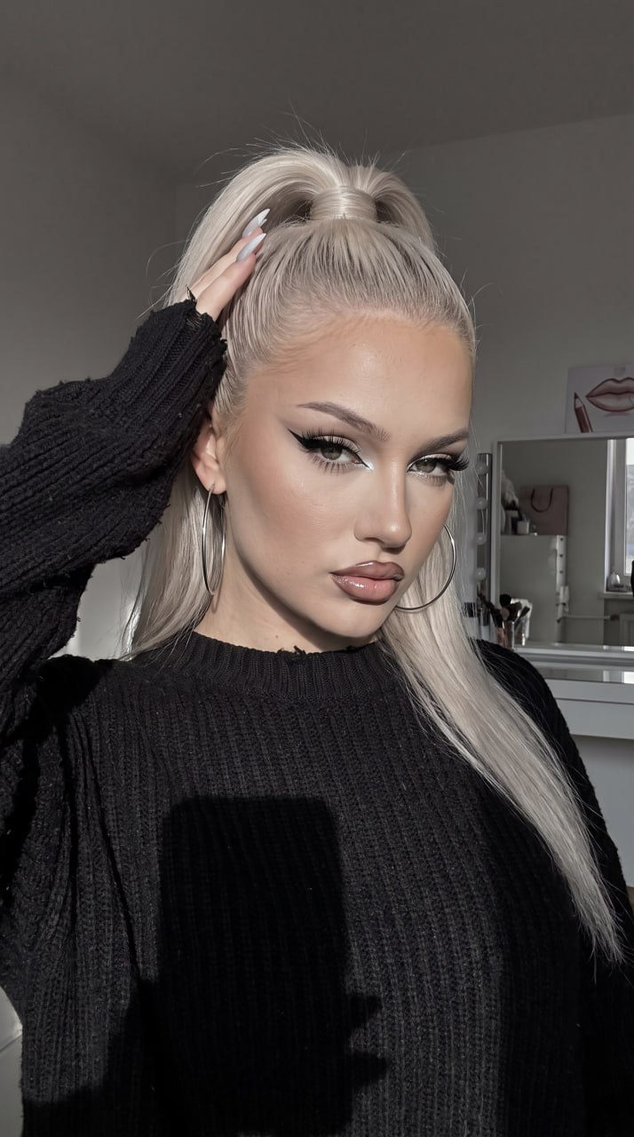 Moody Silver Selfie