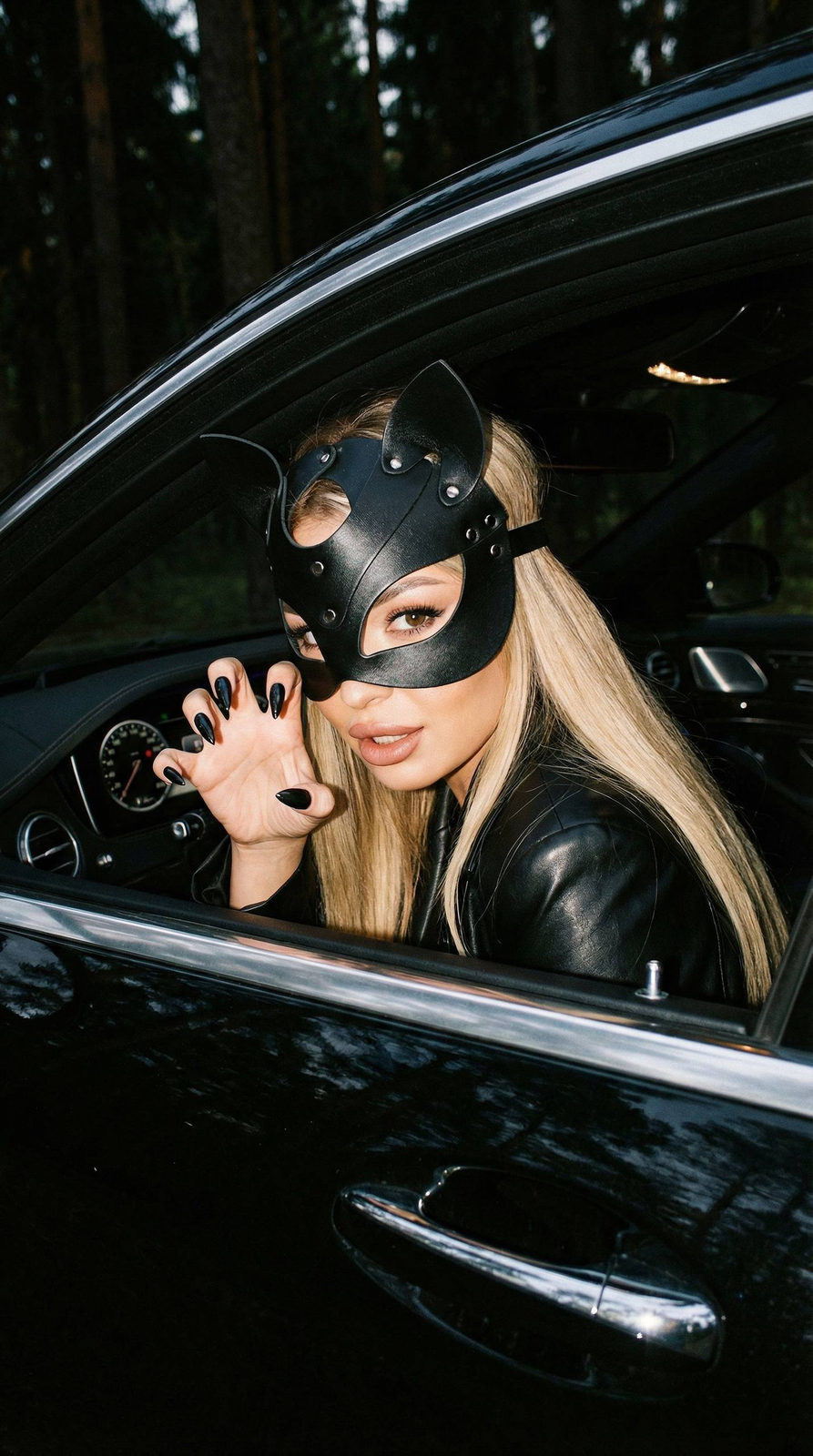 Midnight Feline Edge