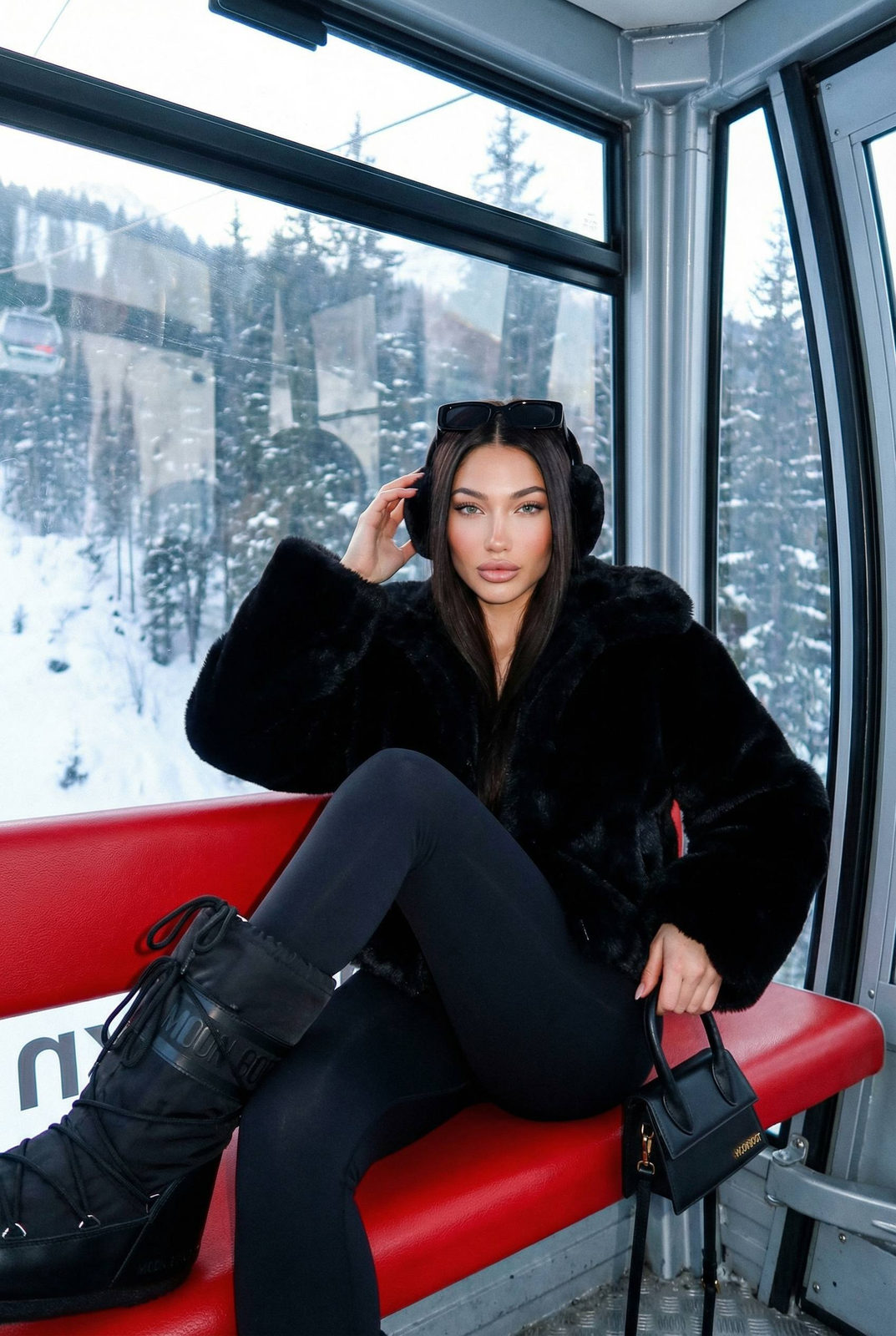 Frozen Luxury Gondola