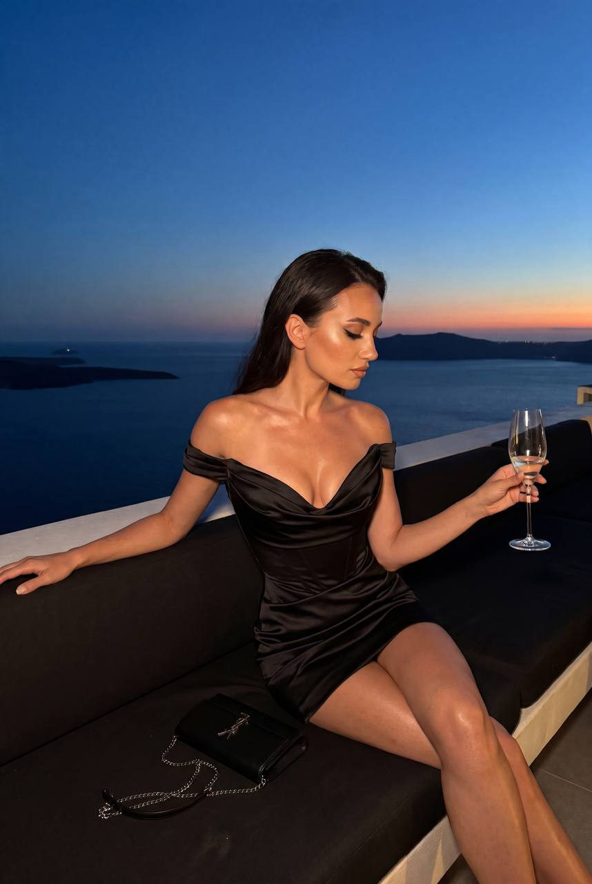Sunset Terrace Wine Solitude